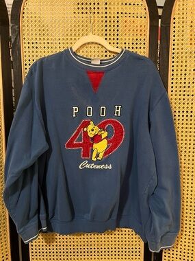 Vintage Disney Winnie the Pooh Embroidered Crewneck Sweatshirt